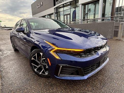 New 2026 Kia K5 EX image 1