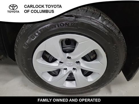 Used 2023 Toyota RAV4 LE AWD/4WD image 10