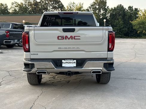 New 2026 GMC Sierra 1500 SLT AWD/4WD image 4