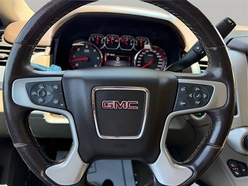 Used 2016 GMC Yukon XL SLT RWD image 55