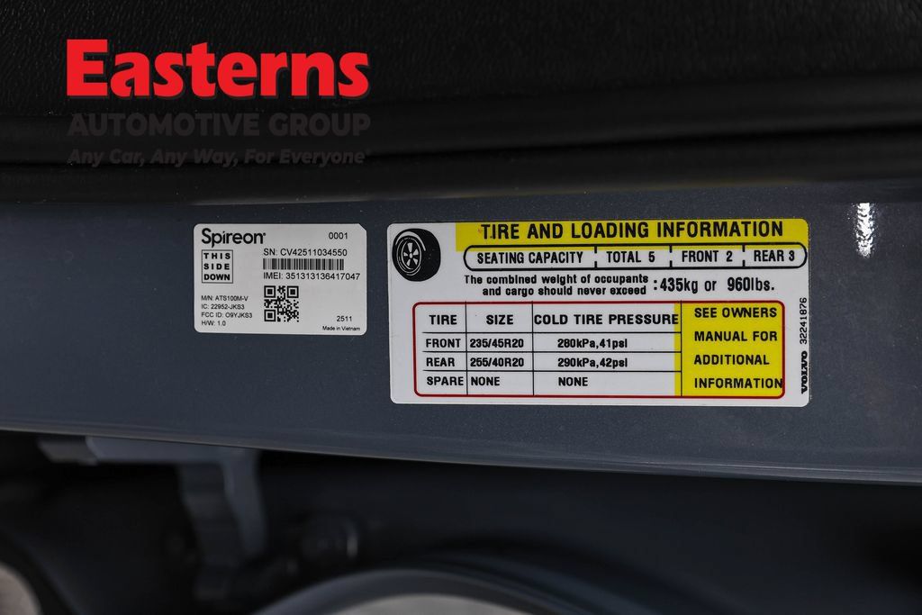 Used 2023 Volvo C40 P8 Recharge Ultimate AWD/4WD image 35
