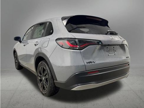 New 2027 Honda HR-V Sport image 3