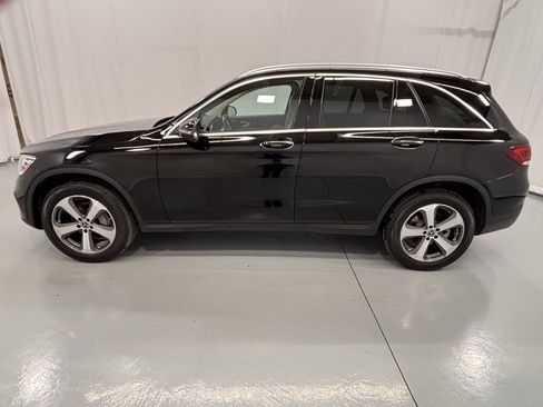Certified 2022 Mercedes-Benz GLC 300 4MATIC image 9