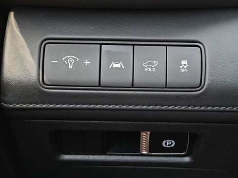 Used 2023 Hyundai Santa Fe SEL w/ Premium Package image 18