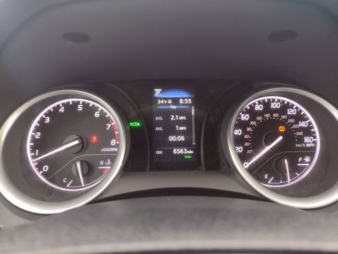 Used 2023 Toyota Camry LE image 25