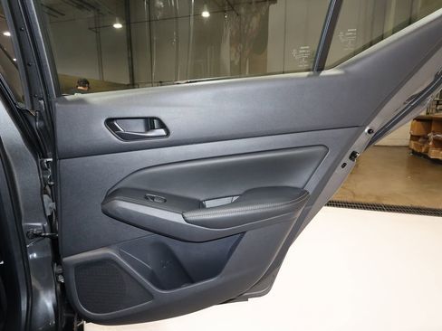 Used 2024 Nissan Altima 2.5 SV image 18