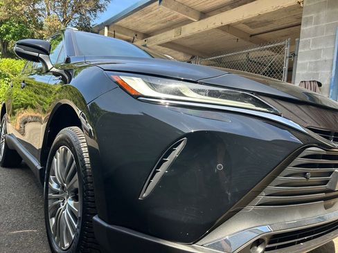 Used 2021 Toyota Venza XLE w/ Softex Package AWD/4WD image 34