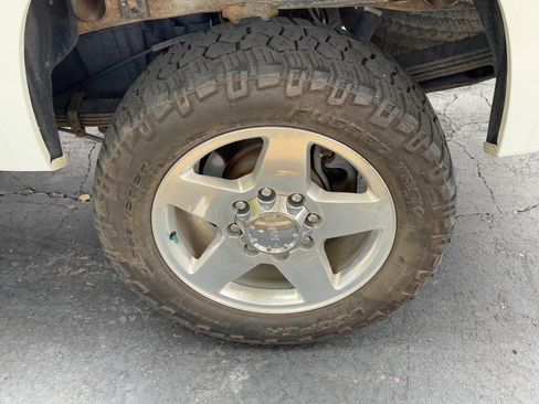 Used 2013 GMC Sierra 2500 Denali w/ Suspension Package, Off-Road image 5