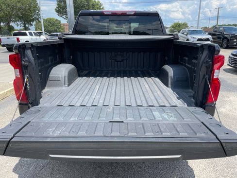 Used 2023 Chevrolet Silverado 1500 LTZ w/ LTZ Premium Package AWD/4WD image 20