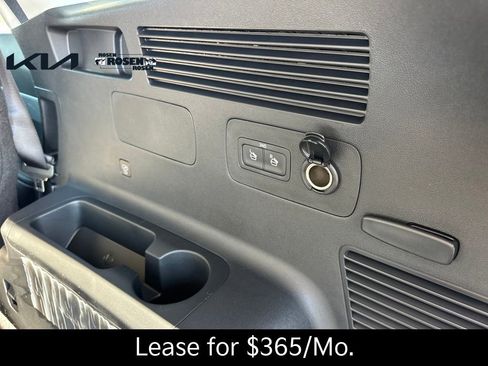 New 2026 Kia Sorento LX FWD image 34
