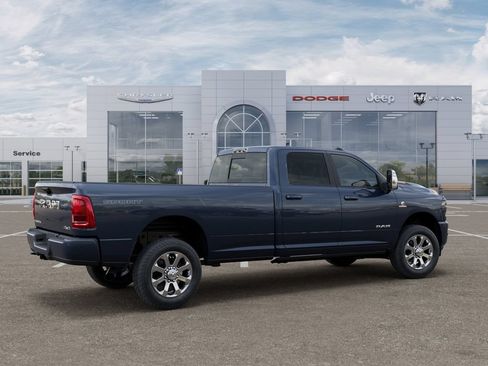 New 2026 RAM 2500 Laramie AWD/4WD image 4