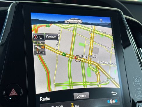 Used 2017 Toyota Prius Prime Advanced image 24