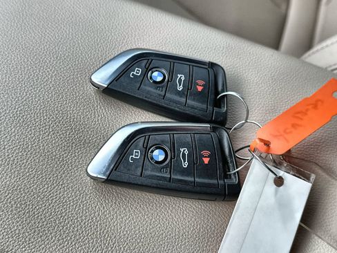 Used 2024 BMW X3 sDrive30i w/ M Sport Package image 21