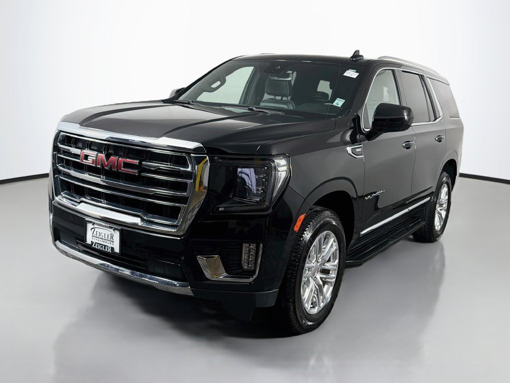 Used 2024 GMC Yukon SLT AWD/4WD image 3