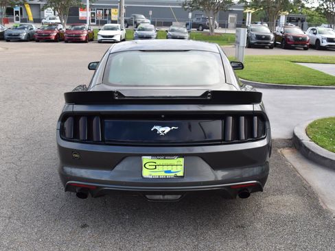 Used 2017 Ford Mustang Coupe w/ Wheel & Stripe Package RWD image 7