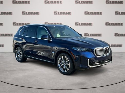 New 2026 BMW X5 xDrive50e image 7