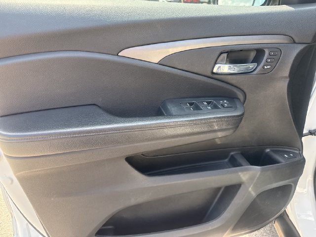 Used 2021 Honda Pilot EX-L image 10