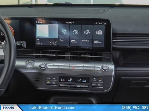 Used 2025 Hyundai Kona SEL FWD image 20