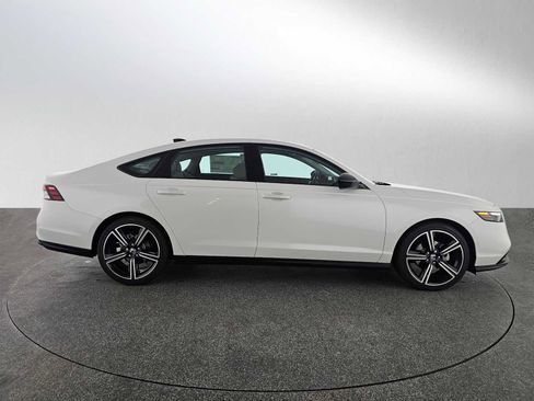 New 2026 Honda Accord SE image 2