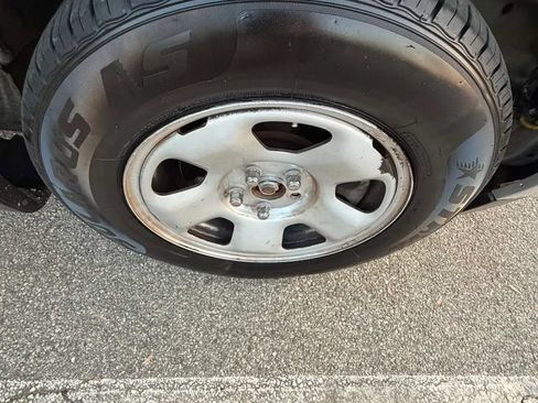 Used 2013 Honda Pilot LX image 26