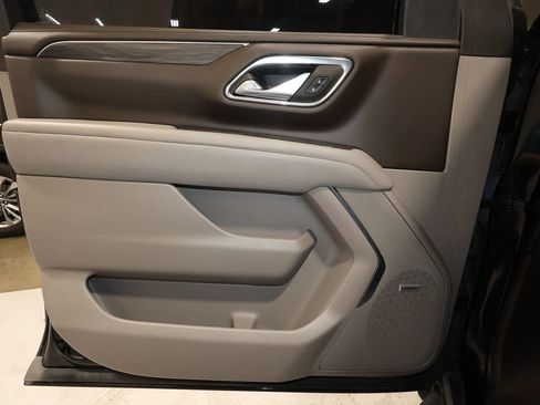 Certified 2023 GMC Yukon XL SLT image 22