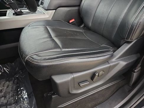 Used 2019 Ford F150 Lariat w/ Equipment Group 502A Luxury RWD image 25