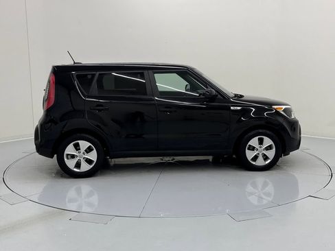 Used 2016 Kia Soul FWD image 6