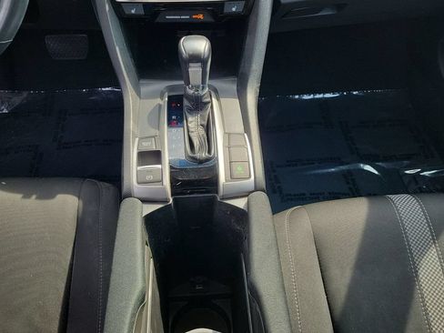Used 2020 Honda Civic EX image 18