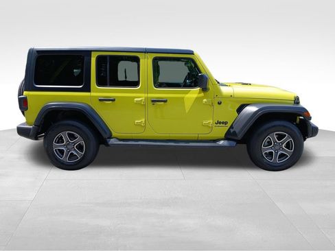 Used 2023 Jeep Wrangler Unlimited Sport AWD/4WD image 9