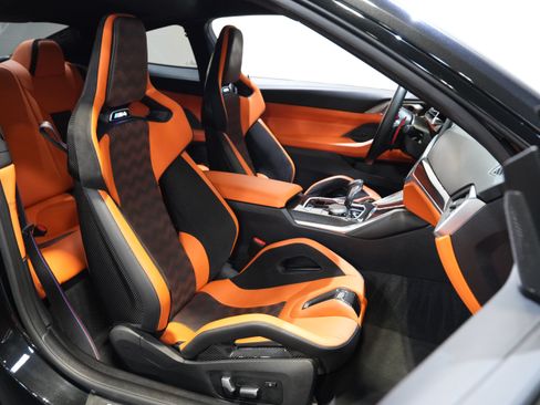 Used 2022 BMW M4 Competition w/ M Carbon Exterior Package RWD image 30