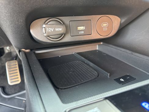 Certified 2025 Hyundai Elantra Sport FWD image 25