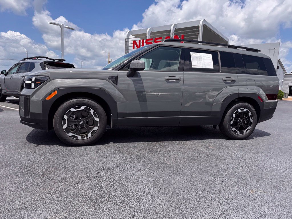 Used 2026 Hyundai Santa Fe SEL AWD/4WD image 2