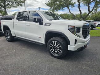 Used 2023 GMC Sierra 1500 AT4 w/ AT4 Premium Package AWD/4WD video 2