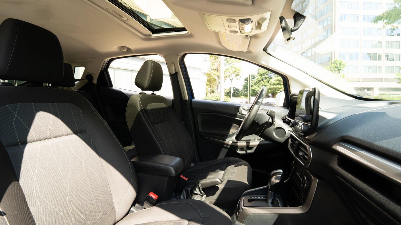 Used 2020 Ford EcoSport SE AWD/4WD image 11