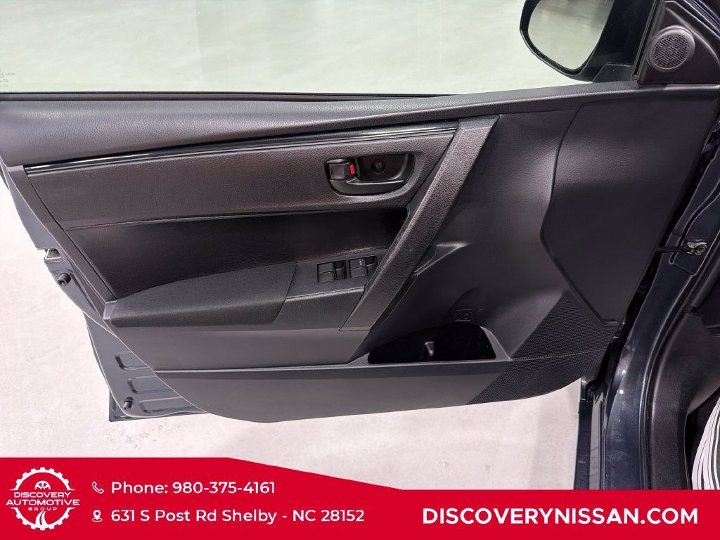 Used 2019 Toyota Corolla L FWD image 10