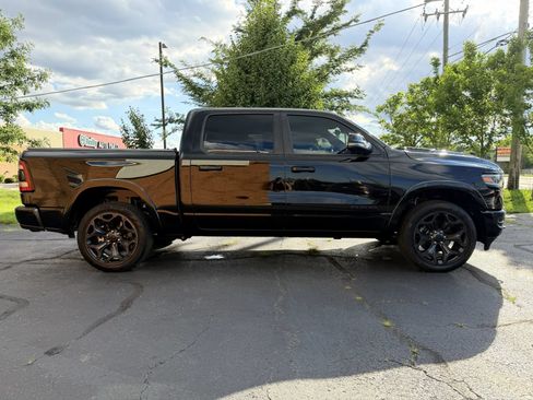 Used 2024 RAM 1500 Limited w/ Night Edition AWD/4WD image 9