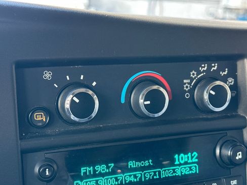 Used 2019 Chevrolet Express 3500 LT w/ LT Preferred Equipment Group image 27