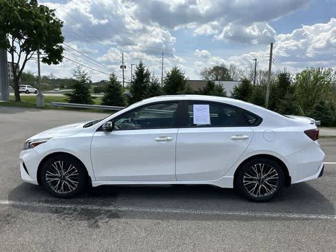 Used 2024 Kia Forte GT-Line w/ GT-Line Premium Package FWD image 2