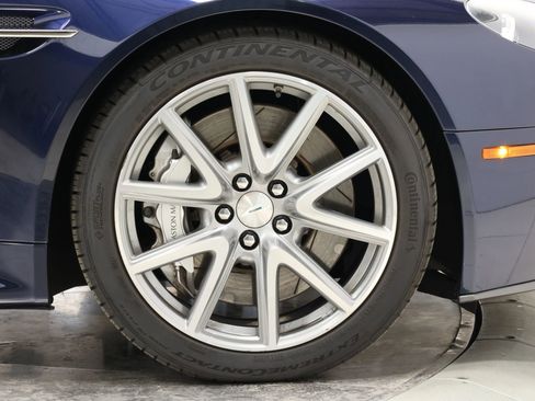 Used 2014 Aston Martin V8 Vantage Roadster image 95