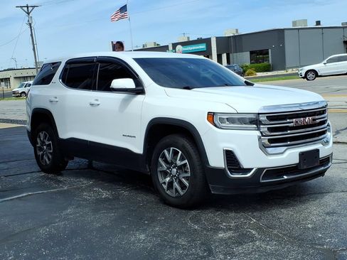 Used 2023 GMC Acadia SLE FWD image 3