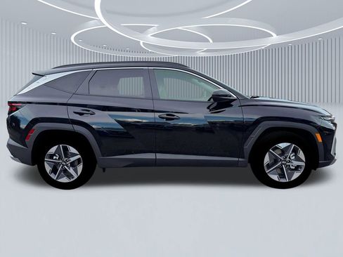 New 2026 Hyundai Tucson SEL FWD image 9