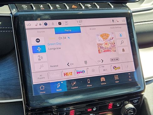 New 2025 Jeep Grand Cherokee Limited w/ Trailer Tow Package image 13