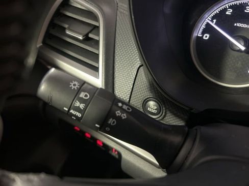 Used 2023 Subaru Forester Premium AWD/4WD image 20