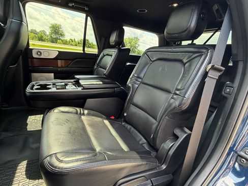 Used 2020 Lincoln Navigator Reserve w/ Luxury Package AWD/4WD image 24