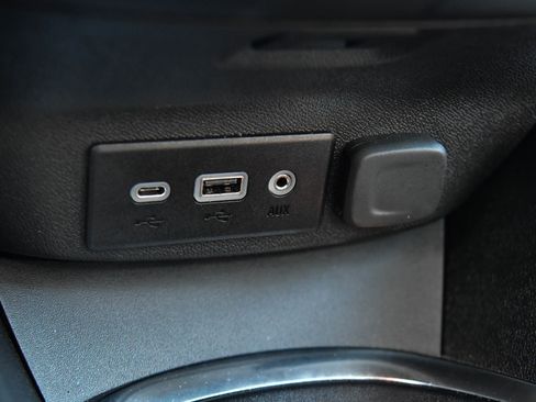 Used 2024 Chevrolet Malibu LT image 22