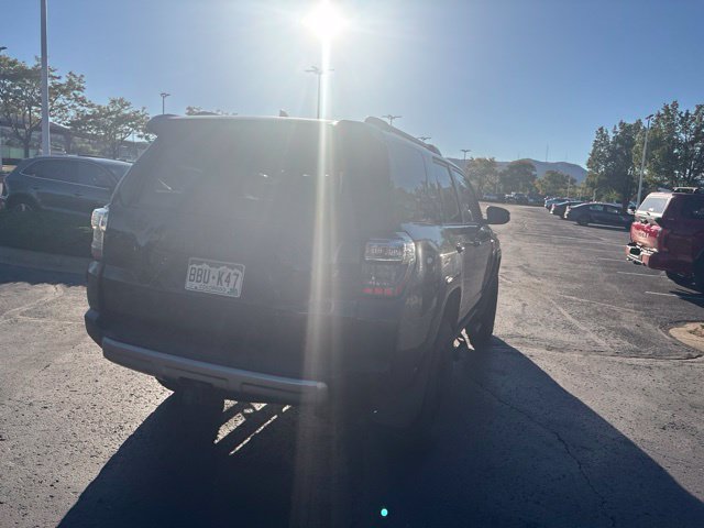 Used 2020 Toyota 4Runner TRD Off-Road Premium AWD/4WD image 8