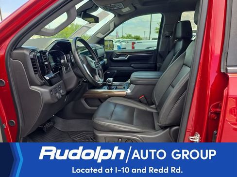 Used 2025 Chevrolet Silverado 1500 LT Trail Boss w/ Convenience Package II AWD/4WD image 9