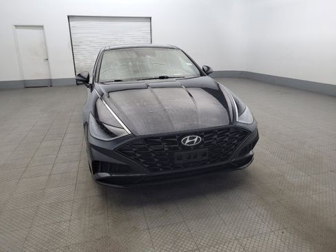 Used 2021 Hyundai Sonata Limited image 14