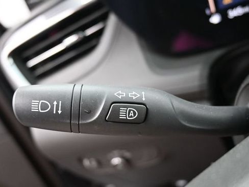 Used 2025 Buick Encore GX Preferred AWD/4WD image 27