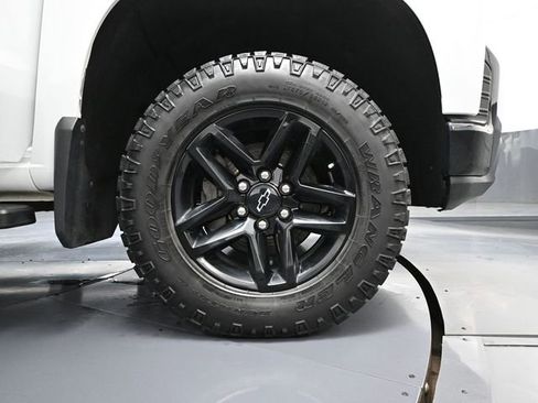 Used 2021 Chevrolet Silverado 1500 LT Trail Boss w/ Bed Protection Package image 18